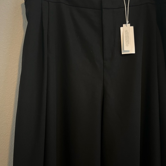 NWT Vince Pleated Front Wool Blend Culottes in Black Size 20 - Picture 6 of 15